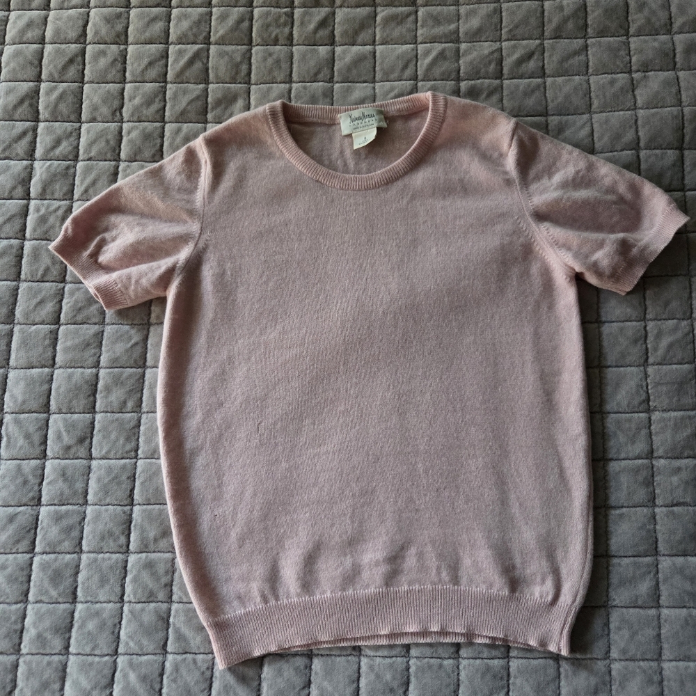 Scottish Cashmere Short Sleeve Sweater Light Pink. Size S Womens. Neiman Marcus